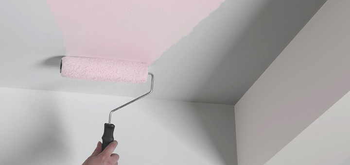 как покрасить потолок